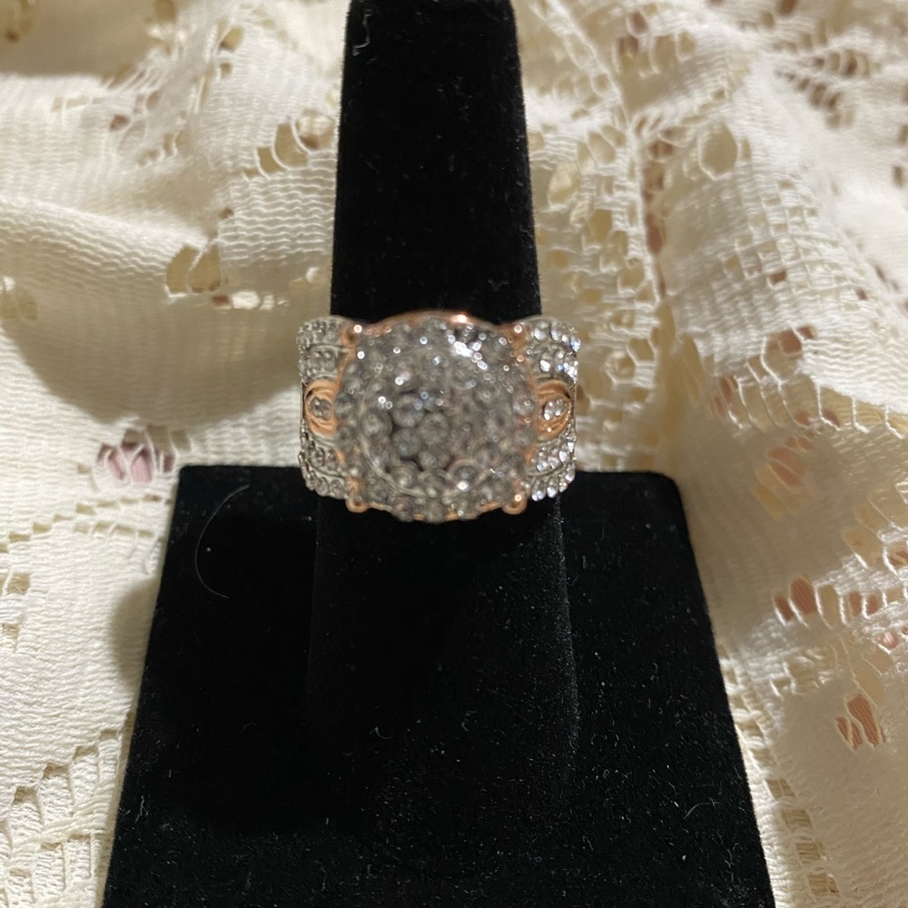 Beautiful large Rose and White Gold Ring